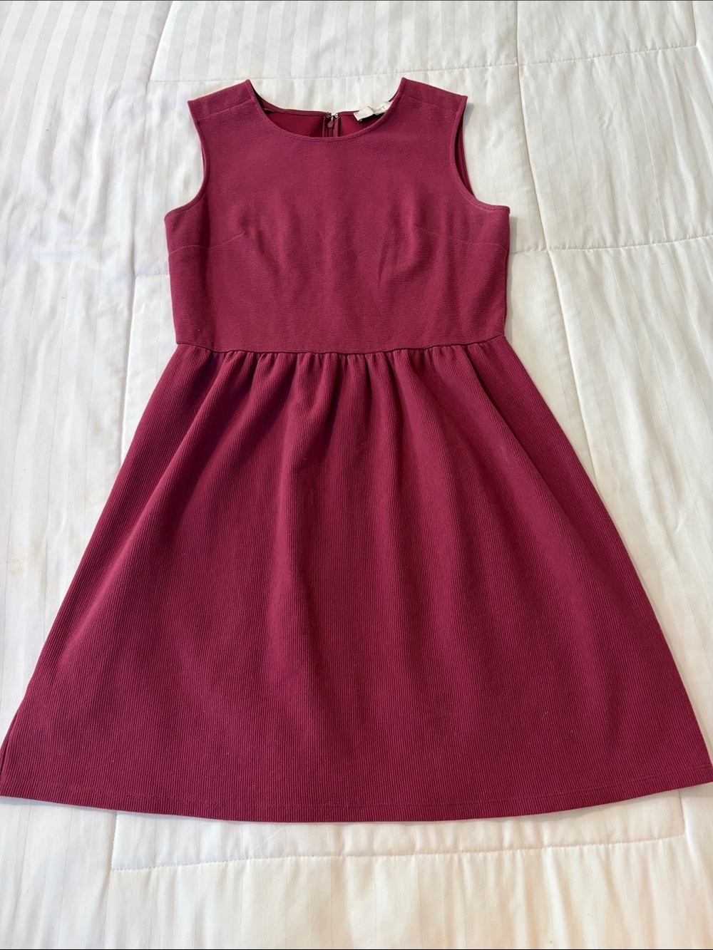 LOFT Sleeveless Wine-Red Women’s fine corduroy Dress